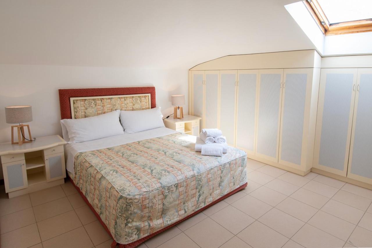 Palazzo Moresco Santa Marinella Extérieur photo